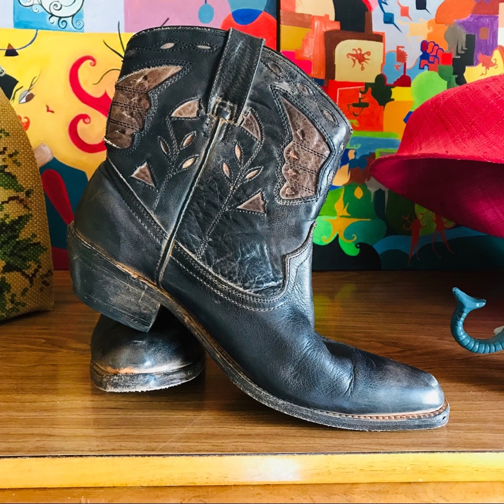 BedStu Short Cowboy Boots Distressed Western 10